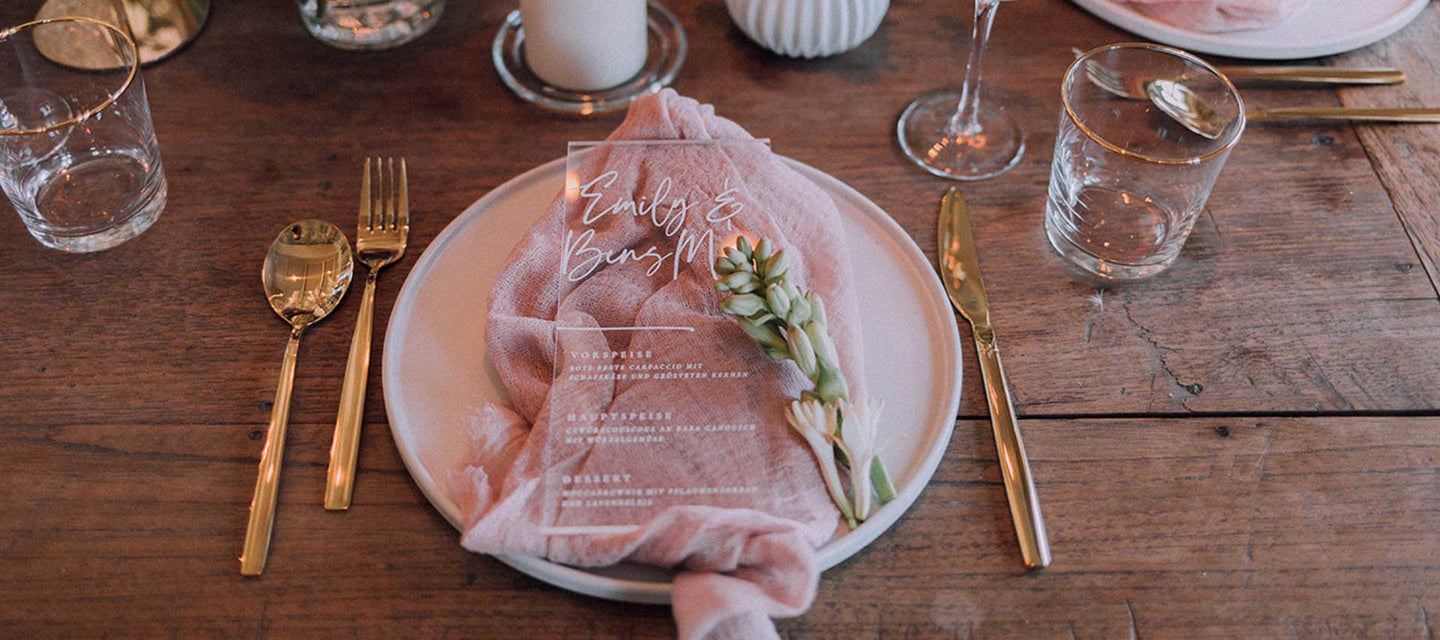 Menükarte aus Acrylglas für Eure Hochzeit oder Event